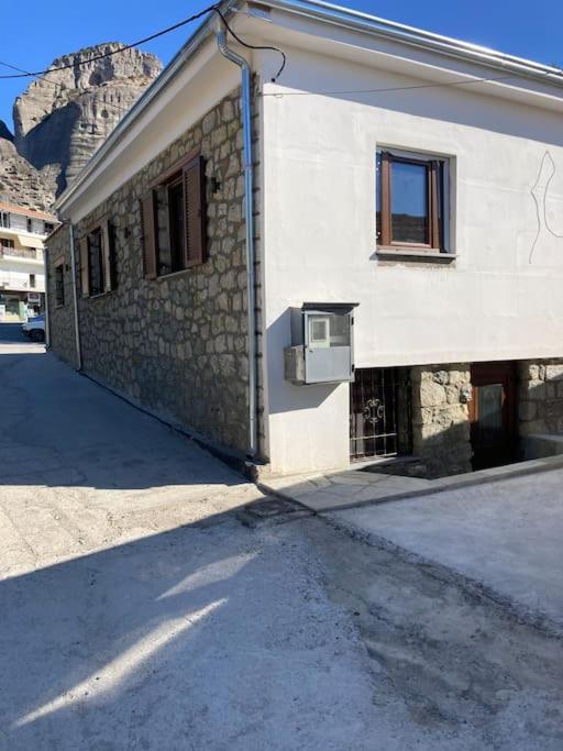 Ferienwohnung Mikraki Kalambaka Exterior foto
